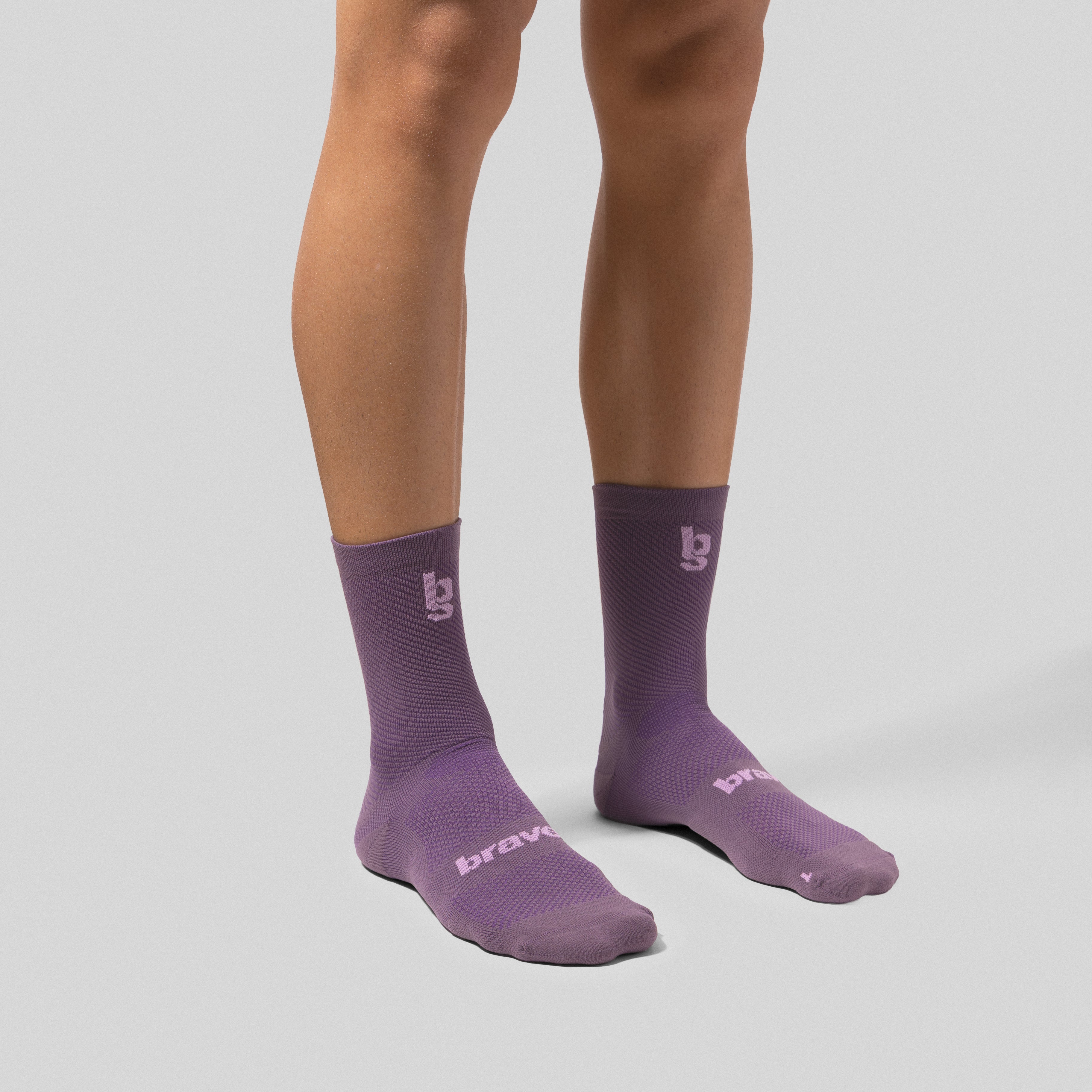 R15 Morado